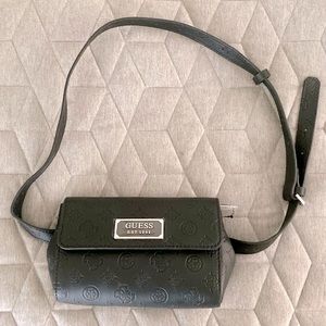Guess Logo Fanny Pack/Crossbody Bag
